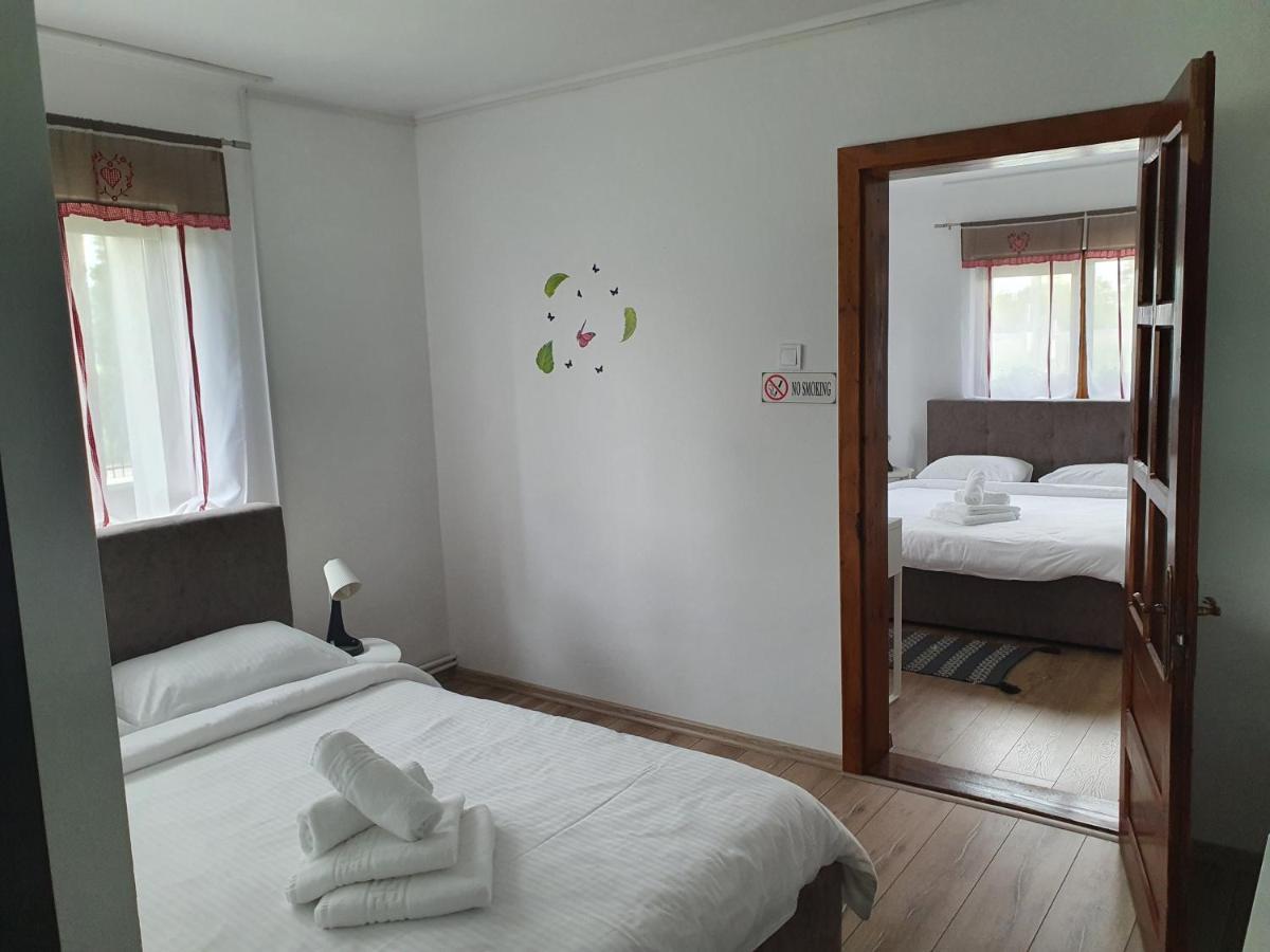 Casa Saga Hotel Gura Humorului Luaran gambar